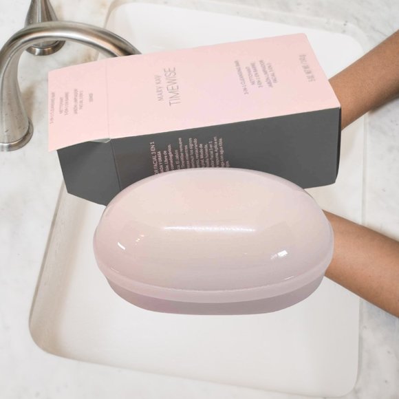Timewise 3-In-1 Cleansing Bar with soap dish - Mary Kay